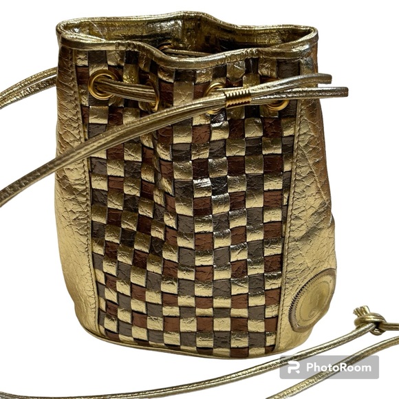 Vintage Carlos Falchi Weaved Golden and Metallic Leather Cinch Sac Hand Bag